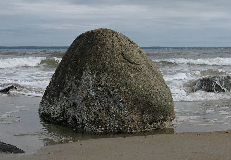 Sept. 22, 2008 - Sandy Point State Reservation, Plum Island, Massachusetts.<br />My favorite Sandy Point rock.