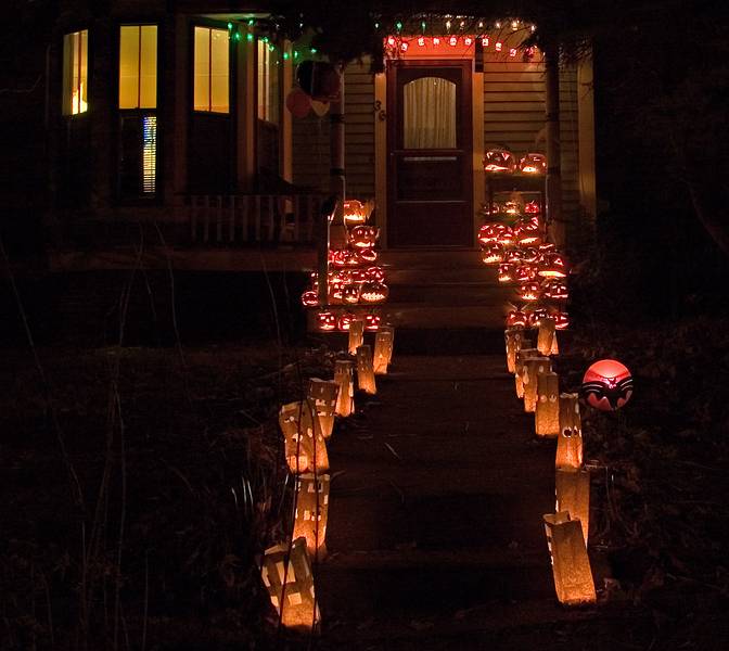 October 31, 2008 - Merrimac, Massachusetts.<br />Halloween Night at Kathie and Ron's.