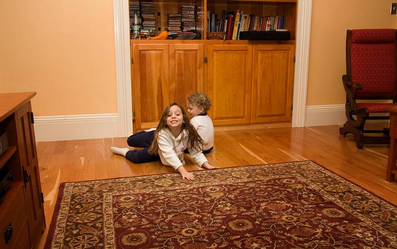 Nov. 27, 2008 - At Paul and Norma's in Tewksbury, Massachusetts.<br />Thanksgiving dinner.<br />Miranda and Matthew play while waiting for dessert.