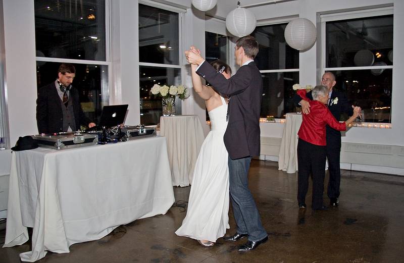 October 18, 2008 - Julian and Gisela's wedding, Brooklyn, New York.<br />Gisela wih her brother Meinhard and Ronnie with Baiba.