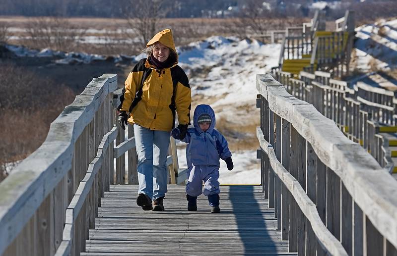 Jan. 4, 2009 - Parker River National Wildlife Refuge, Plum Island, Massachusetts.<br />Joyce and Matthew.