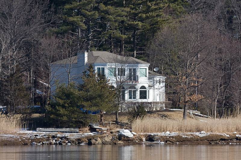 Feb. 17, 2009 - Deer Island, Amesbury, Massachusetts.<br />A beautiful location for a house overlooking the Merrimack River.