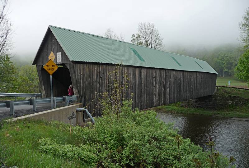 May 15, 2009 - West Woodstock, Vermont.<br />Lincoln Covered Bridge.