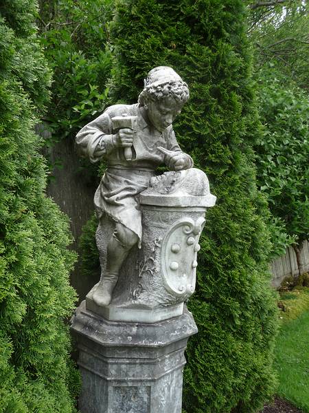 June 7, 2009 - Fuller Gardens, North Hampton, New Hampshire.