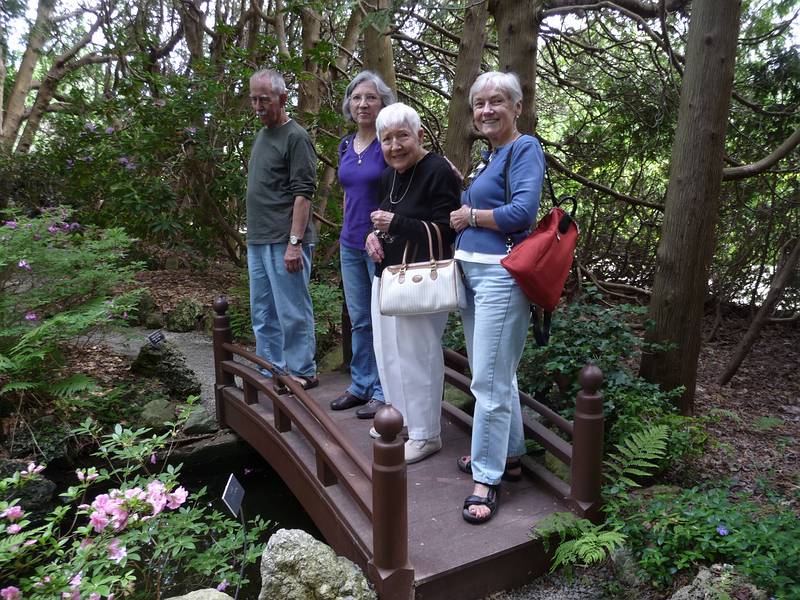 June 7, 2009 - Fuller Gardens, North Hampton, New Hampshire.<br />Ronnie, Joyce, Marie, and Baiba.