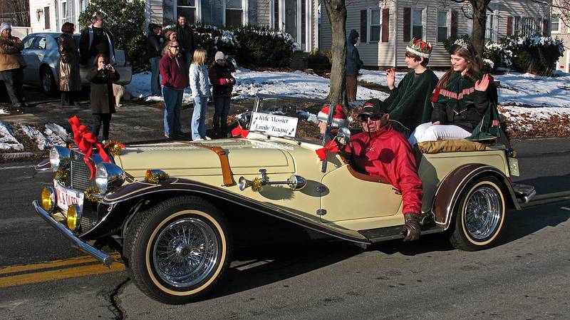 Dec. 6, 2009 - Santa Parade in Merrimac, Massachusetts.<br />Kyle Messier and Emily Teague, King and Queen of the Parade.