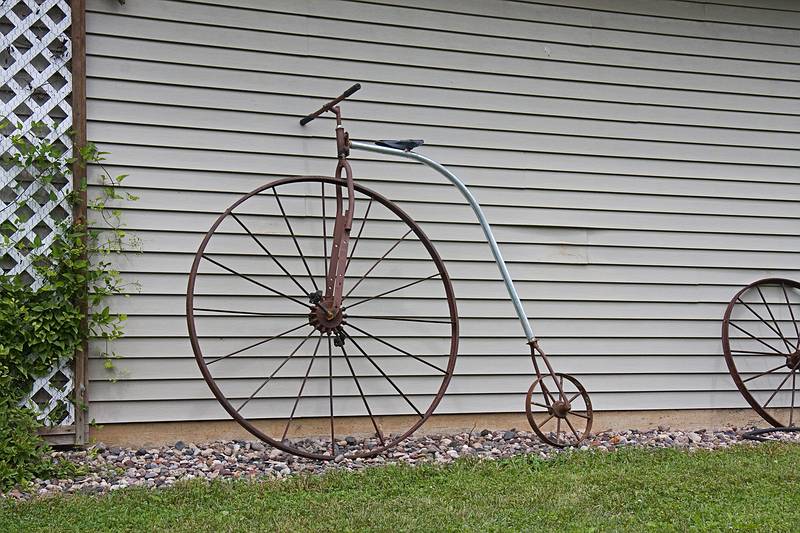 One of Gene's hadycrafts.<br />June 20, 2010 - At Inara and Gene's in Barre, Wisconsin.