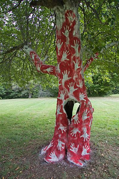 Bettina Turner: 'Leave a Trace'.<br />'Trace', Outdoor Sculpture at Maudslay.<br />Sept. 12, 2010 - Maudslay State Park, Newburyport, Massachusetts.
