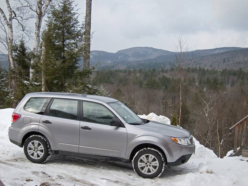 Joyce's car. It did well climbing the steep and snowy driveway.<br />Jan. 29, 2011 - At Bill and Carol's in Campton, New Hampshire.