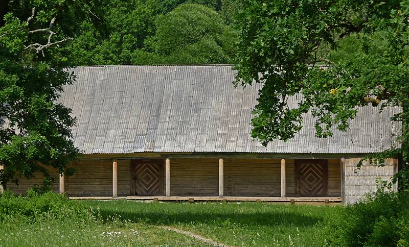 A barn on the Ungurmuiza Manor property.<br />June 10. 2011 - Ungurmuia, Cesis District, Latvia.