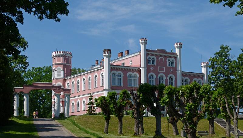 The palace.<br />Birinu Palace grounds.<br />June 11, 2011 - Birini, Latvia.