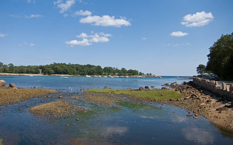 Kettle Cove from Black Beach.<br />July 9, 2011 - Manchester by the Sea, Massachusetts.