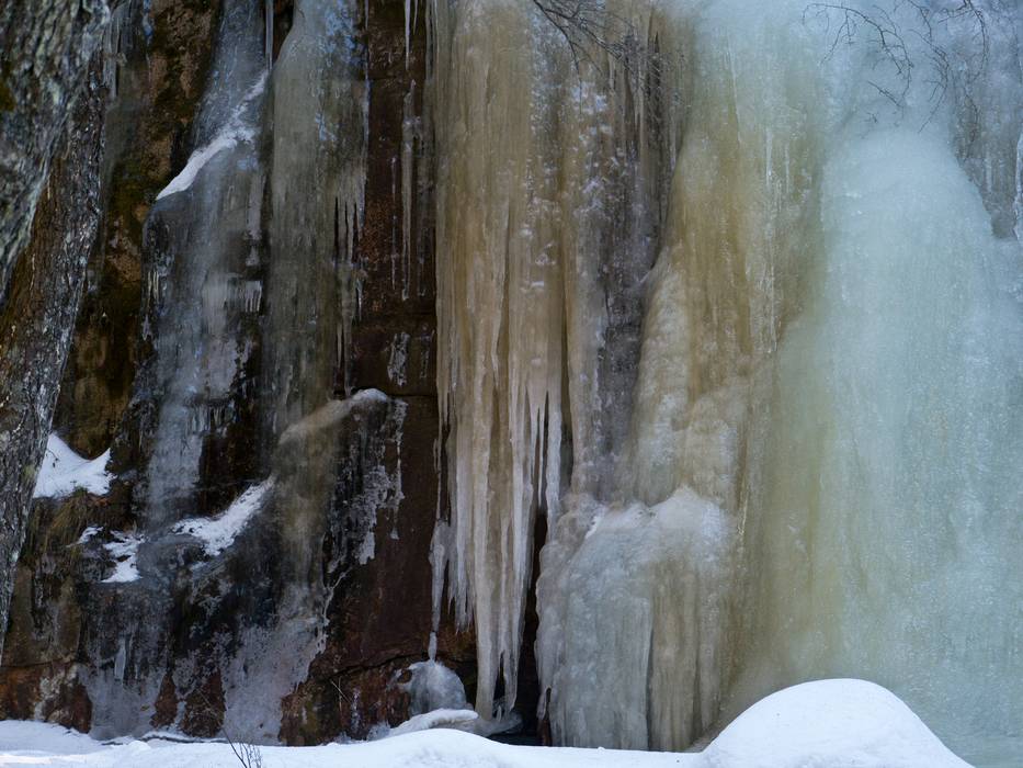Hike along and near Smarts Brooke off Route 49.<br />Feb. 20, 2012 - Waterville Valley, White Mountains, New Hampshire.