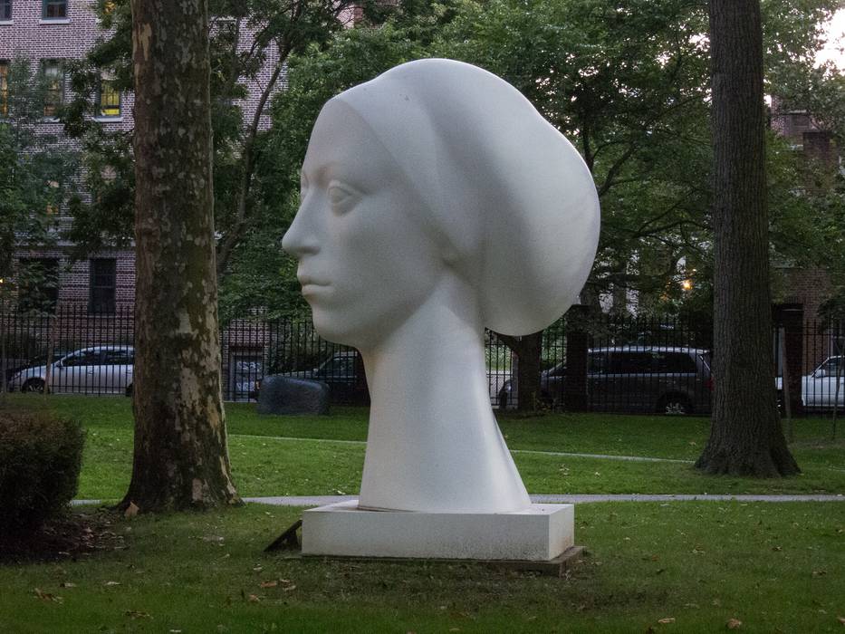 Phillip Grausman: 'Victoria & Eucantha'.<br />August 2, 2012 - Pratt Institute, Brooklyn, New York.