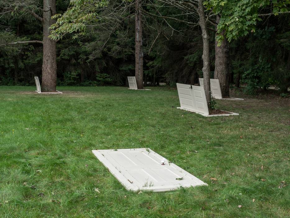 Joe Fix: "Who's There?".<br />Outdoor Sculpture at Maudslay.<br />Sept. 8, 2012 - Maudslay State Park, Newburyport, Massachusetts.