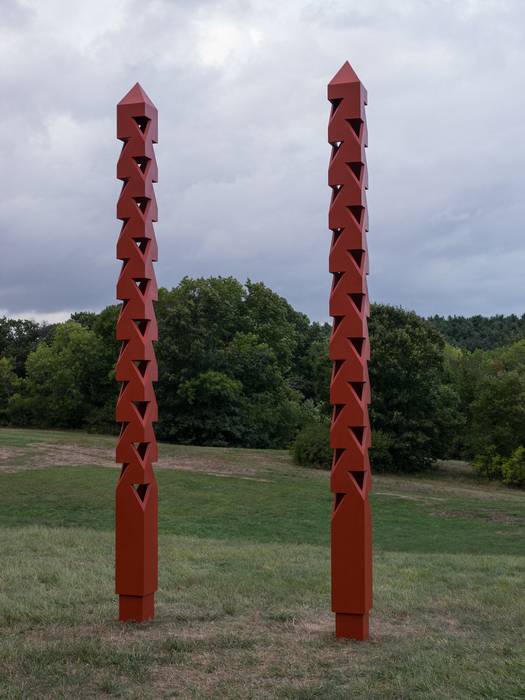 David Davies: 'External Link'.<br />Outdoor Sculpture at Maudslay.<br />Sept. 8, 2012 - Maudslay State Park, Newburyport, Massachusetts.