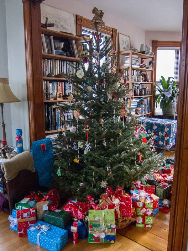 We celebrated Christmas early since Melody was leaving the next day.<br />Dec. 22, 2012 - Merrimac, Massachusetts.