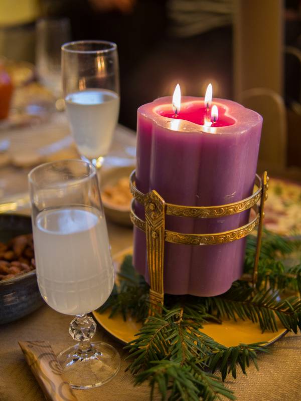 We celebrated Christmas early since Melody was leaving the next day.<br />Dec. 22, 2012 - Merrimac, Massachusetts.