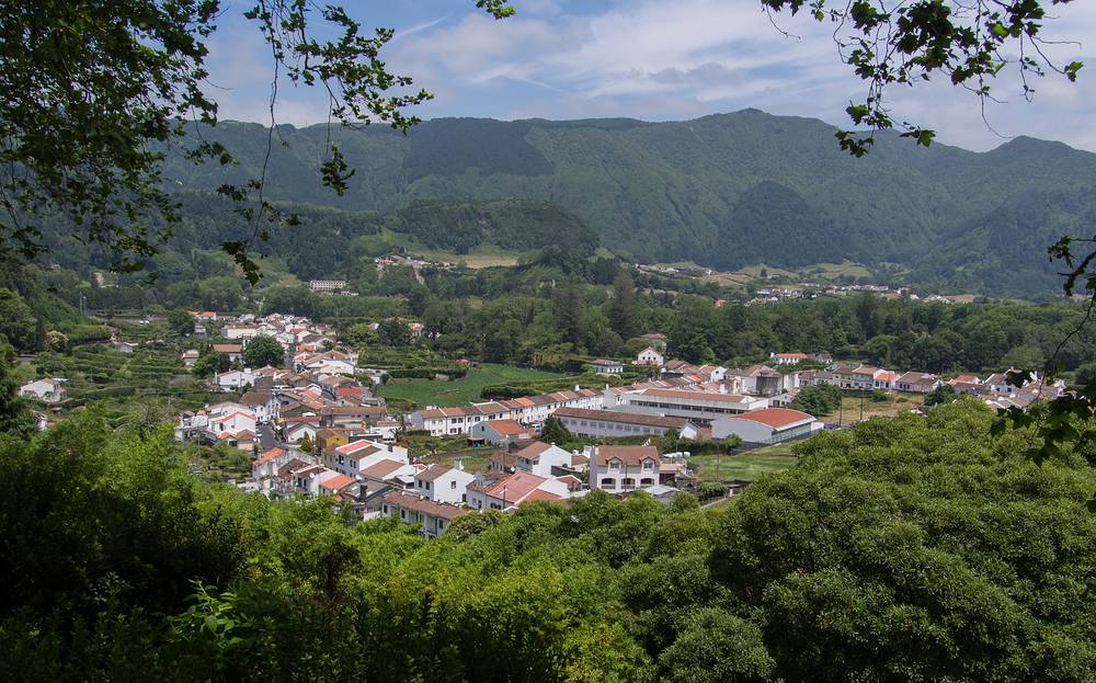Town of Furnas.<br />July 11, 2013 - Along highway between Furnas Lake and the town of Furnas.