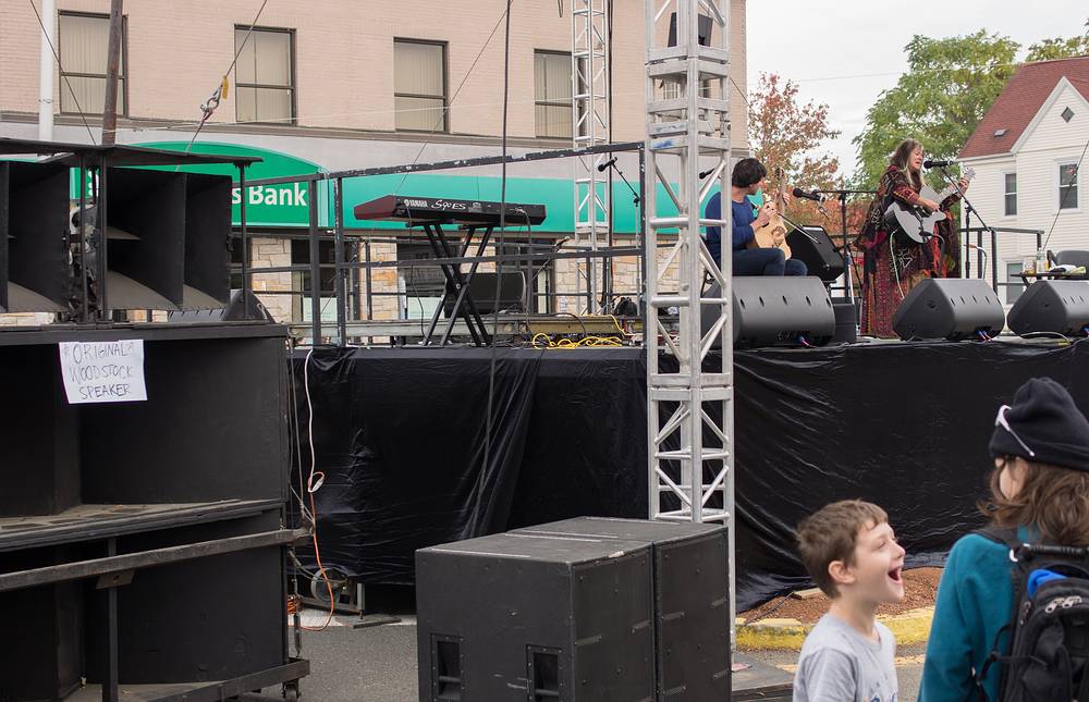 Bill provided the original Woodstock speakers.<br />Dedication for Bill Hanley and his brother Terry.<br />Oct. 19, 2013 -  Hines Square, Medford, Massachusetts.