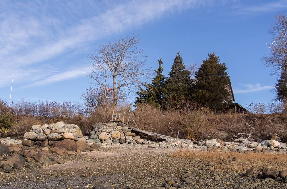 A photo shoot with the Photographic Society of the Parker River National Wildlife Refuge.<br />Visiting the last privately used property on the Refuge on Stage Island.<br />Nov. 9, 2013 - Parker River National Wildlife Refuge, Plum Island, Massachusetts.