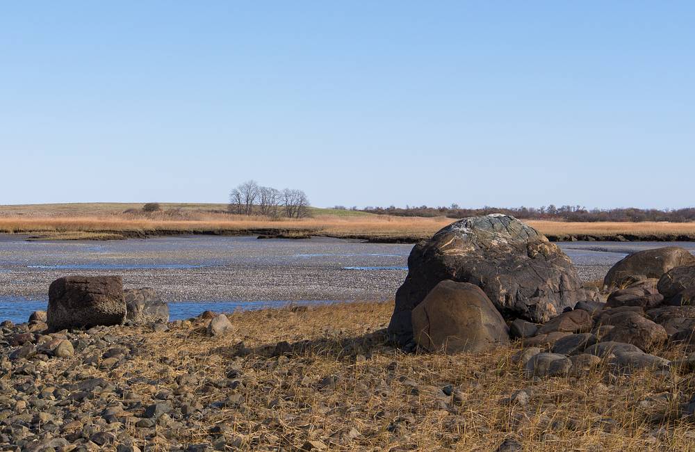 A photo shoot with the Photographic Society of the Parker River National Wildlife Refuge.<br />Visiting the last privately used property on the Refuge on Stage Island.<br />Nov. 9, 2013 - Parker River National Wildlife Refuge, Plum Island, Massachusetts.