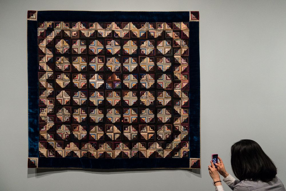 Log Cabin, Sunshine and Shadow variation quilt.<br />'Quilts and Color', the Pilgrim/Roy Collection show.<br />May 18, 2014 - Museum of Fine Arts, Boston, Massachusetts.