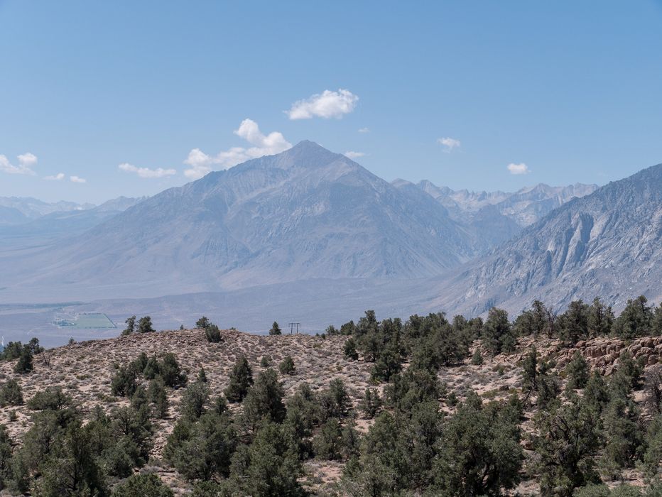 Mt. Tom.<br />Aug. 7, 2014 - On US-395 north of Bishop, California.