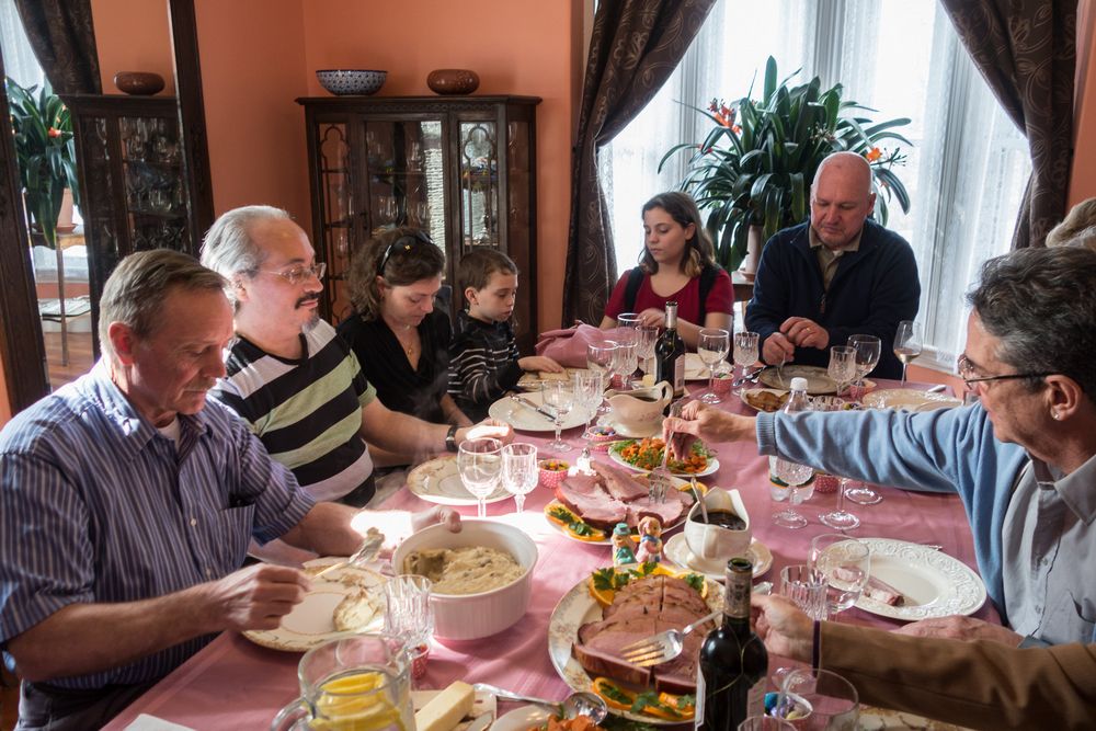 Hanley, Carl, Holly, Matthew, Miranda, Tom, and David.<br />Easter dinner.<br />April 5, 2015 - At Paul and Norma's in Tewksbury, Massachusetts.