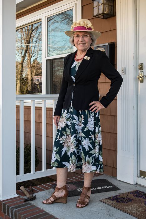 Joyce dressed to watch the Kentucky Derby before Linda's first ever dinner?<br />May 2, 2015 - At Linda's in Andover, Massachusetts.