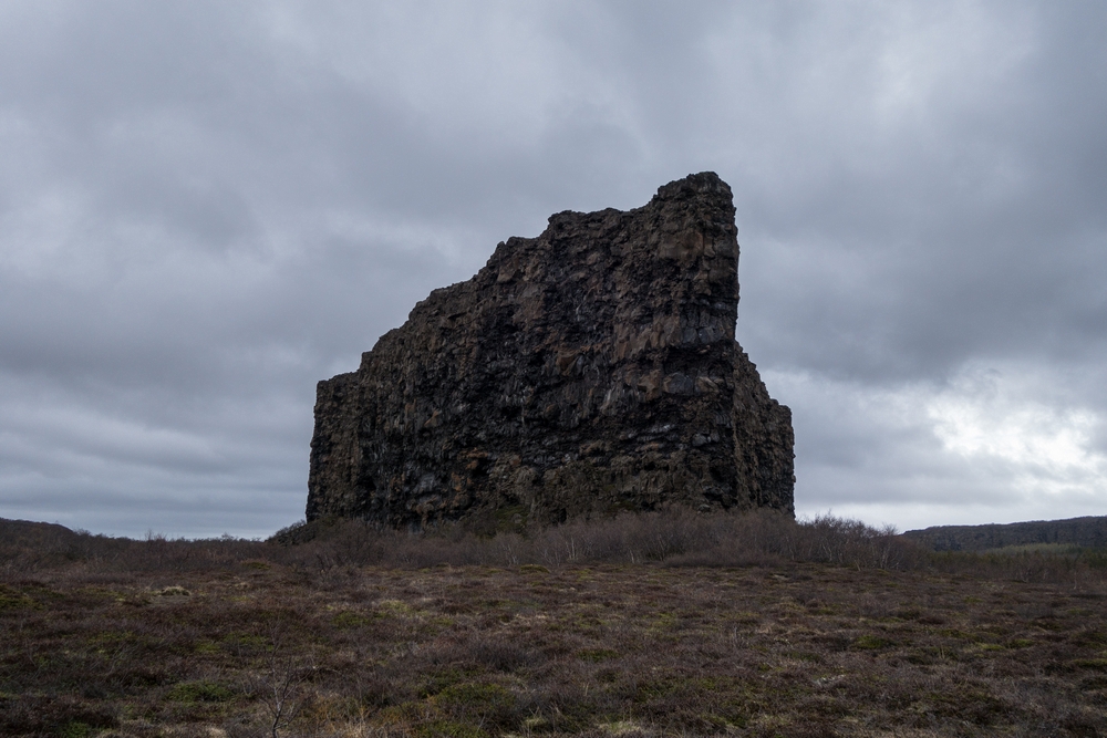 Rock formation callen Eyjan (The Island) in the northern part of Vatnajkull National Park.<br />June 1, 2015 - sbyrgi, Iceland.