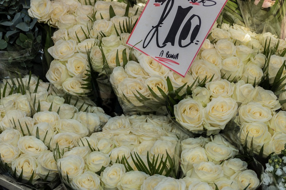 Yellow roses.<br />May 22, 2016 - Columbia Road Flower Market, London, UK.