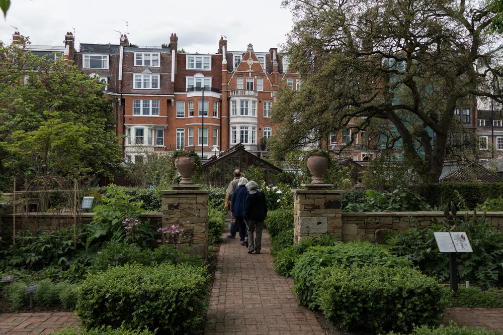 Rob, Stephanie, and Joyce at The Chelsey Physic Garden.<br />May 22, 2016 - London, England.