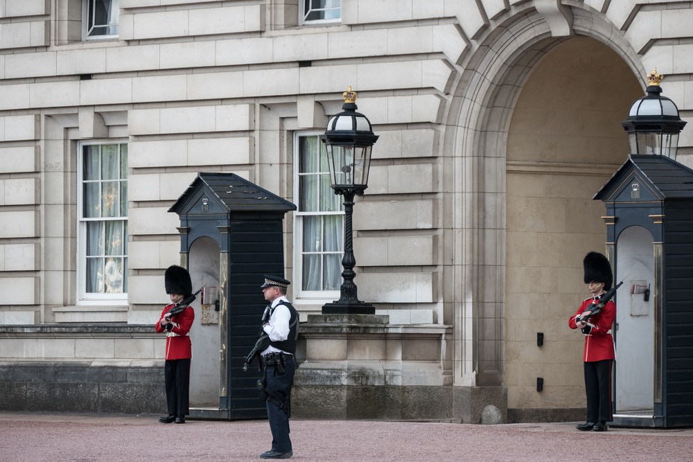Guards at Buckingham Palace.<br />May 24, 2016 - London, UK.