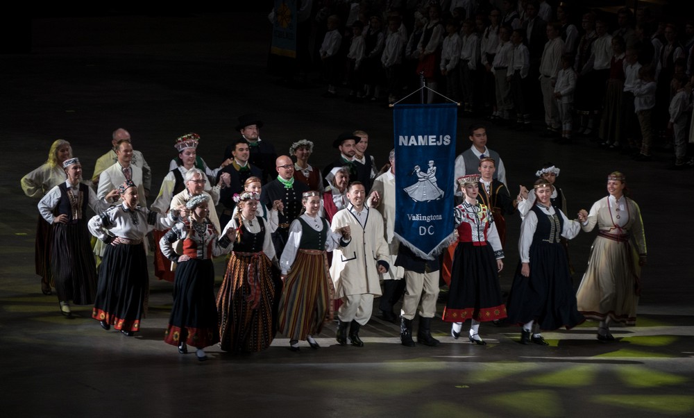 Presentation of the dancing groups.<br />Latvian Song and Dance Festival.<br />July 2, 2017 - Royal Farms Arena, Baltimore, Maryland.