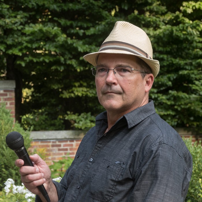 Joe Fix talking about his 'Un Volo Supra il Giardino'.<br />Outdoor Art Show opening and walk through.<br />Sept. 16, 2017 - Maudslay State Park, Newburyport, Massachusetts.