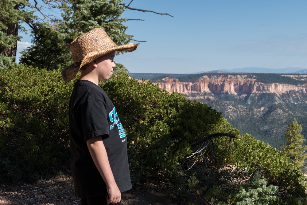 Matthew and his cowboy hat.<br />At Rainbow Point.<br />Aug. 9, 2017 - Bryce Canyon National Park, Utah.