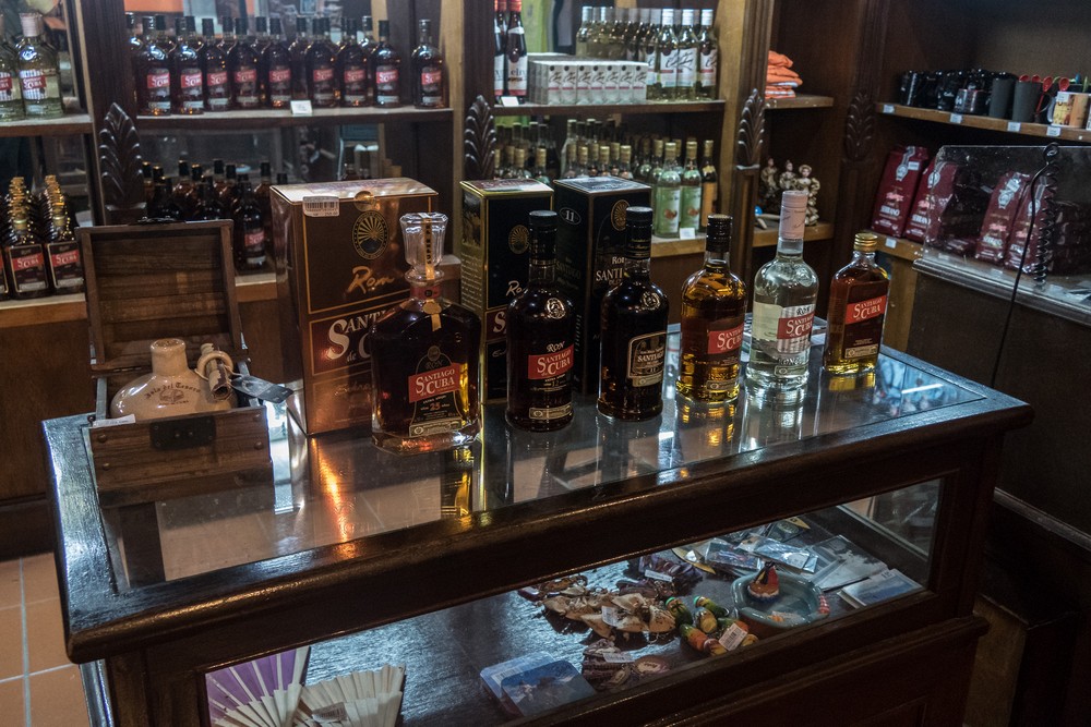 A tobacco and rum store (just for tourists?).<br />Oct. 30, 2016 - Santiago de Cuba.