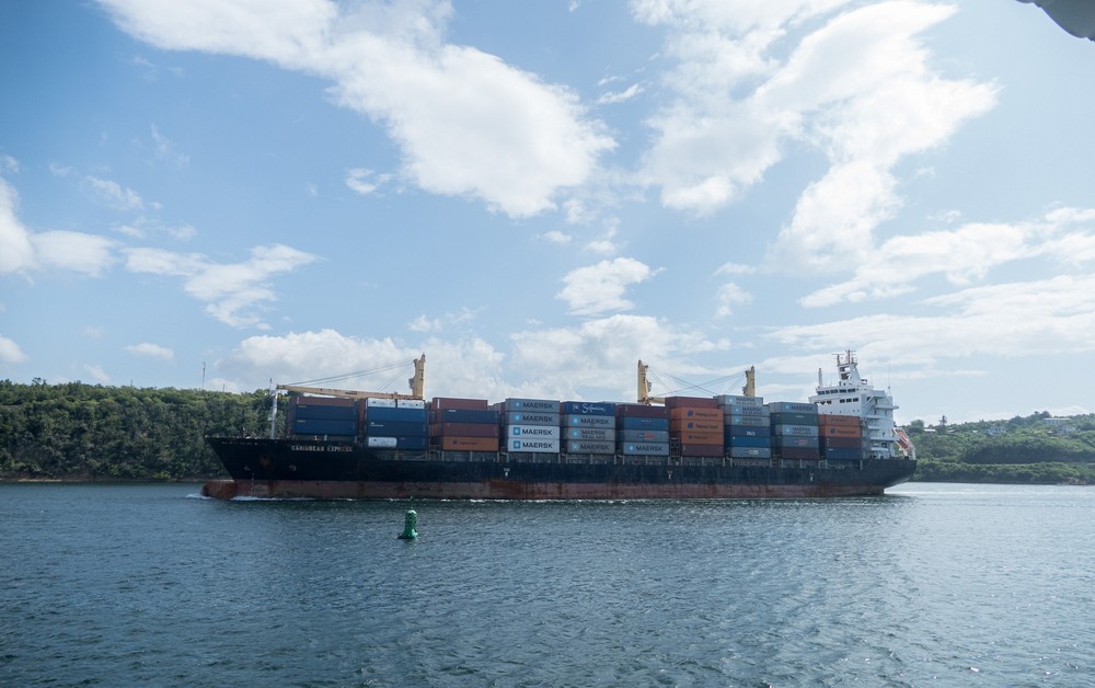 Cargo heading for port.<br />Nov. 1, 2016 - Granma Island, Santiago de Cuba.