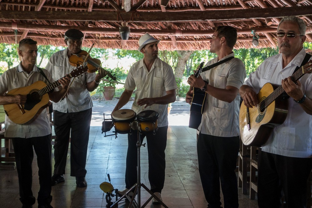 Our lunch music is provided by the same group who welcomed us.<br />Nov. 4, 2016 -Rancho King, Camag�ey, Cuba.