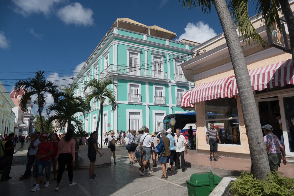 On San Fernando Street heading for the Plaza de Armas.<br />Nov. 6, 2016 - Cienfuegos, Cuba.