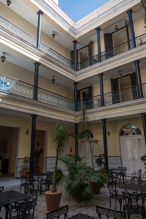 Technical stop at Hotel La Union?<br />Nov. 6, 2016 - Cienfuegos, Cuba.