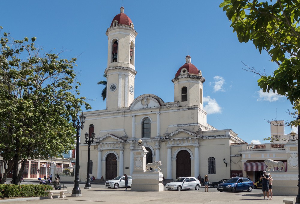 Catedral de la Purisima Concepcion.<br />Nov. 6, 2016 - Plaza de Armas,  Cienfuegos, Cuba.
