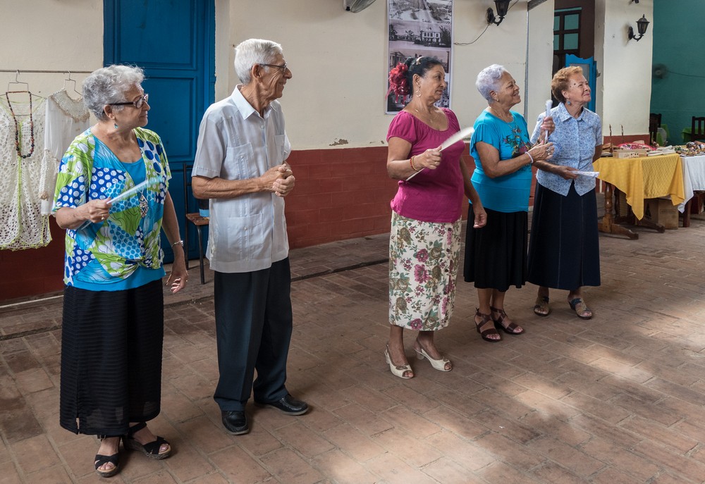 The abuelos explaining some aspects of this senior center.<br />Nov. 7, 2016 - At the Sabore Arte paladar, Santa Clara, Cuba