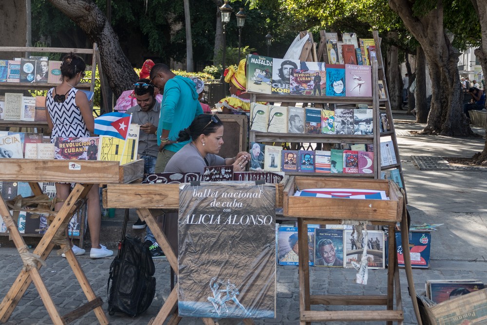 Book/magazine fleamarket.<br />Nov. 8, 2016 - Plaza de Armas, Havana, Cuba.